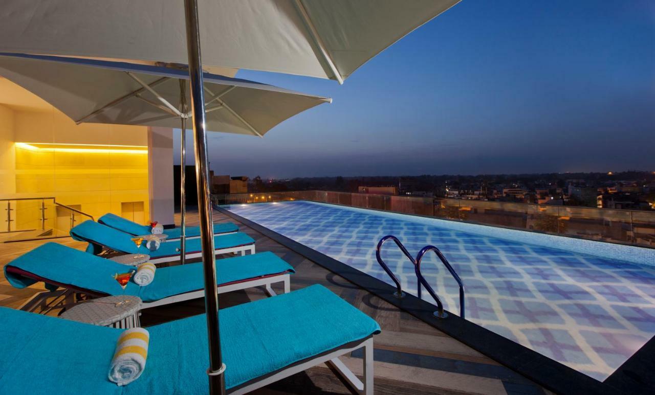 Country Inn Premier Amritsar, 10 Min From Golden Temple Exterior photo